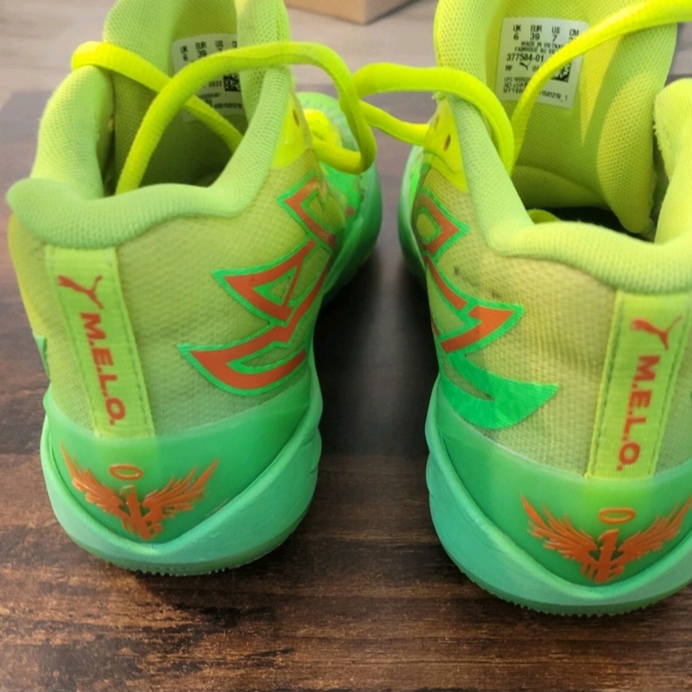 Size 7 - PUMA Nickelodeon x MB.02 Slime Mello - Picture 8 of 12